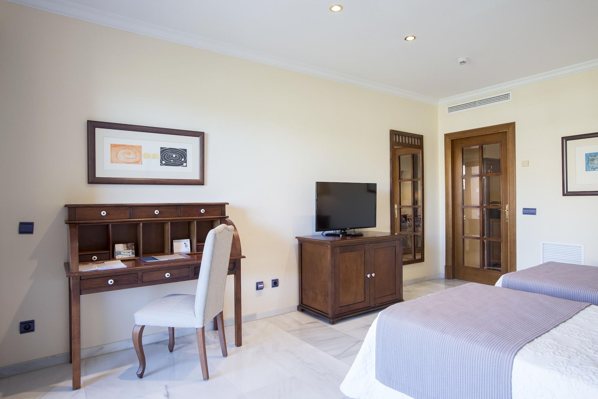 Hipotels Barrosa Palace & Spa شيكلانا دي لا فرونتيرا المظهر الخارجي الصورة A room at the hotel