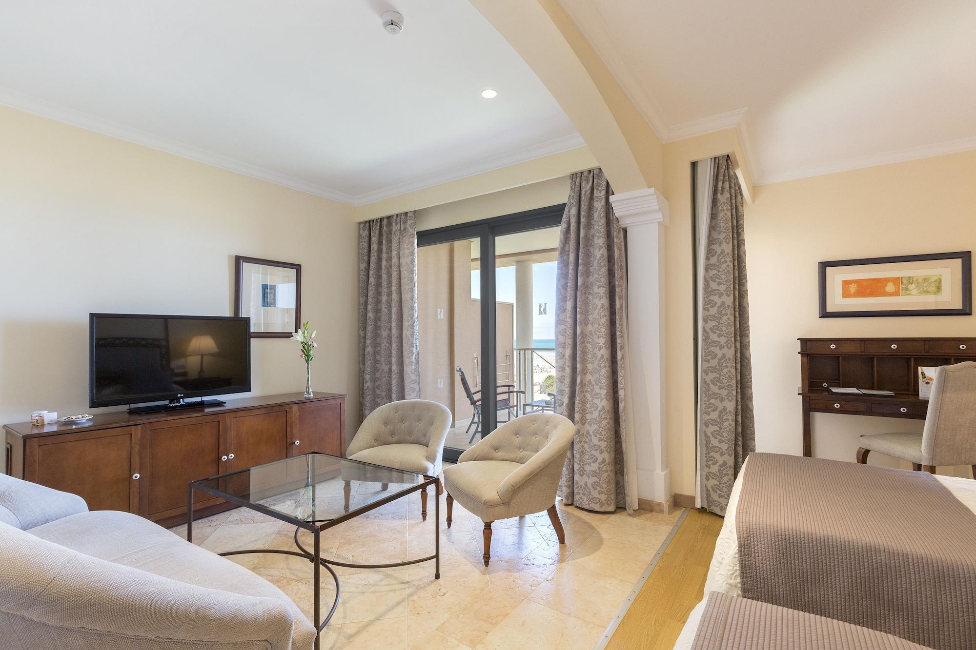 Hipotels Barrosa Palace & Spa شيكلانا دي لا فرونتيرا المظهر الخارجي الصورة A room at the hotel