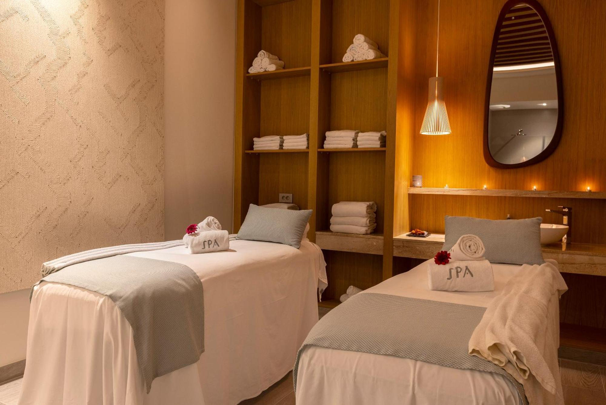 Hipotels Barrosa Palace & Spa شيكلانا دي لا فرونتيرا المظهر الخارجي الصورة Spa at the Ritz-Carlton, Laguna Beach